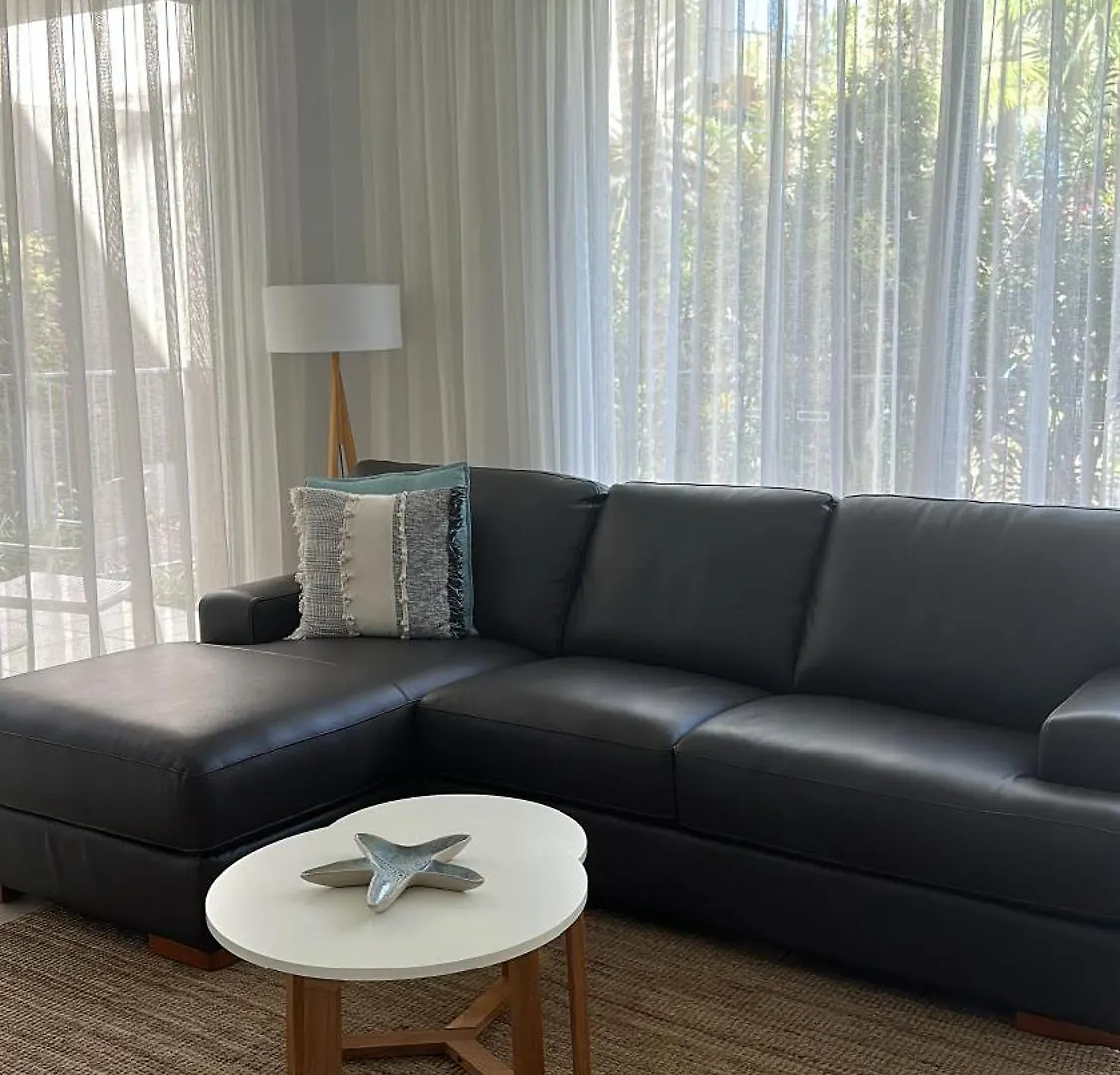 Metzo Noosa Resort Noosaville 4*,
