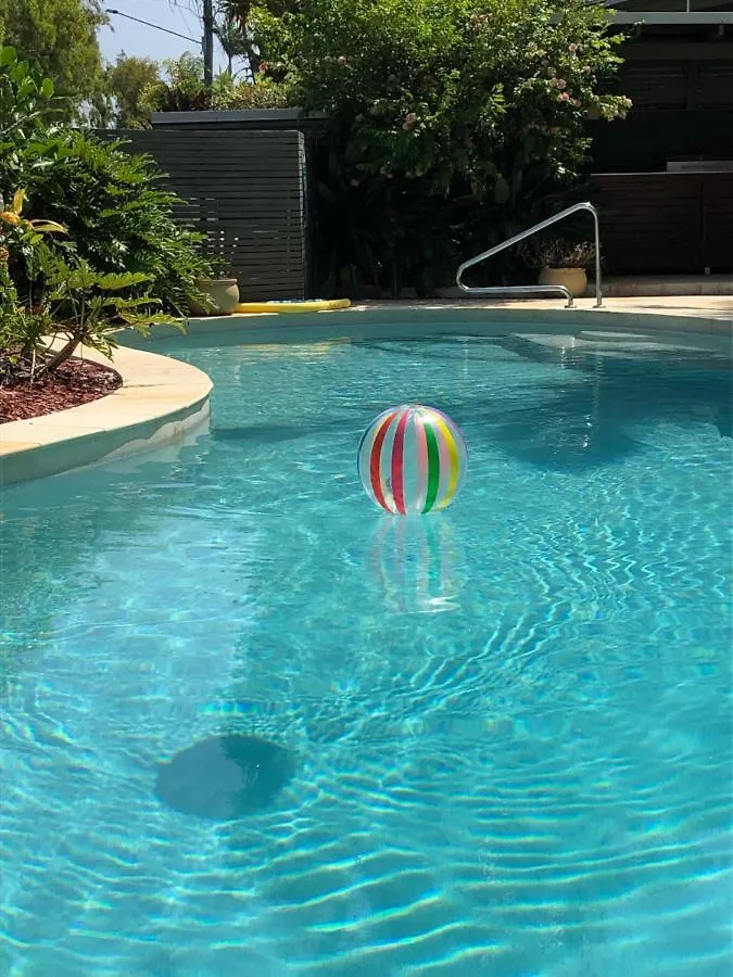Metzo Noosa Resort Noosaville 4*,